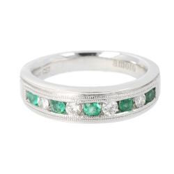 Emerald Diamond ring